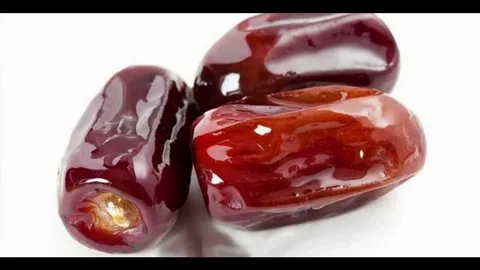 تصویر 3 از خرما مضافتی بم با پیشینه نخلستانی دیرینه و کیفیت ضمانت شده